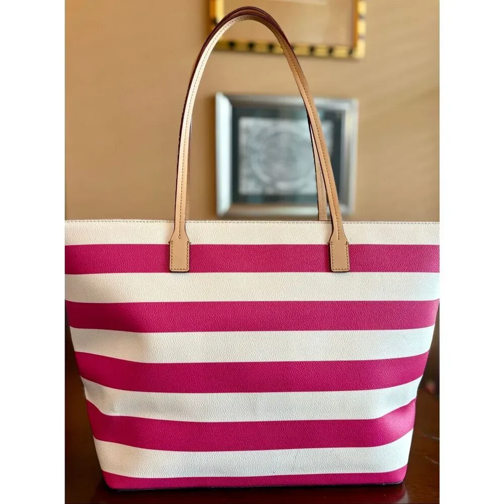 KATE SPADE NEW YORK - Eden Street Margareta Tote in Pink & White Coated Canvas
